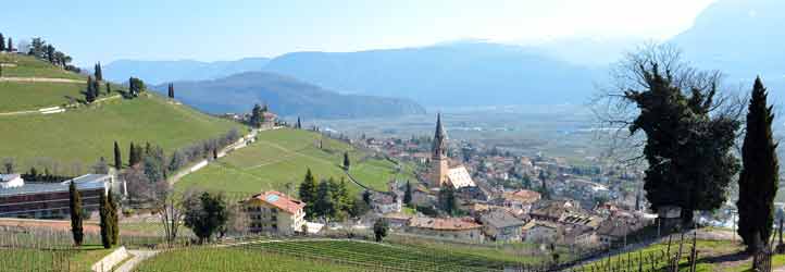 Blück über Tramin ins Etschtal